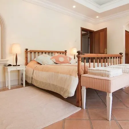 Sleeps 10 Pool Air Con T480065 Villa Quinta do Lago