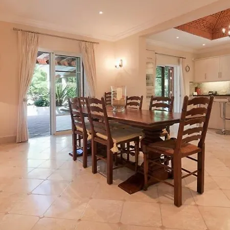 Sleeps 10 Pool Air Con T480065 * Quinta do Lago